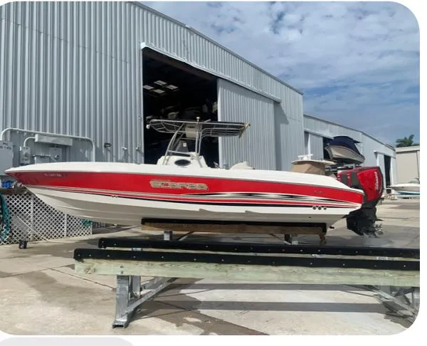Slide: The Image of Wellcraft SCARAB 2001 - 0
