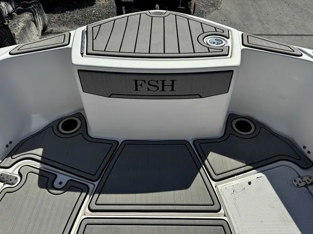 Slide: The Image of Yamaha 255 FSH Sport E 2021 - 14