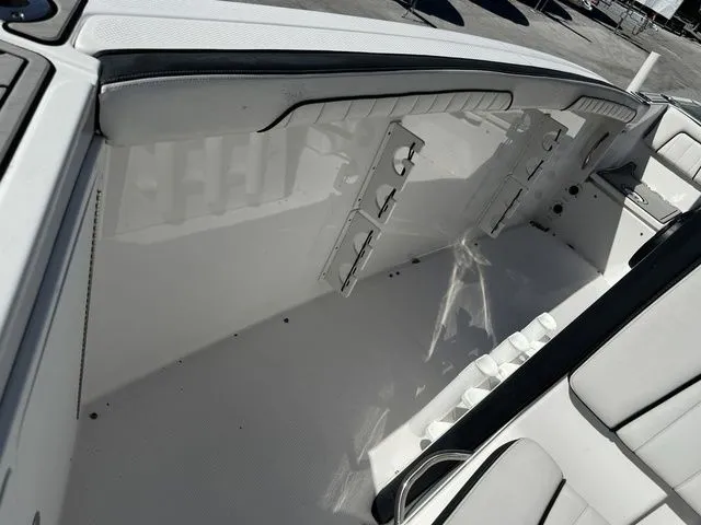 Slide: The Image of Yamaha 255 FSH Sport E 2021 - 19