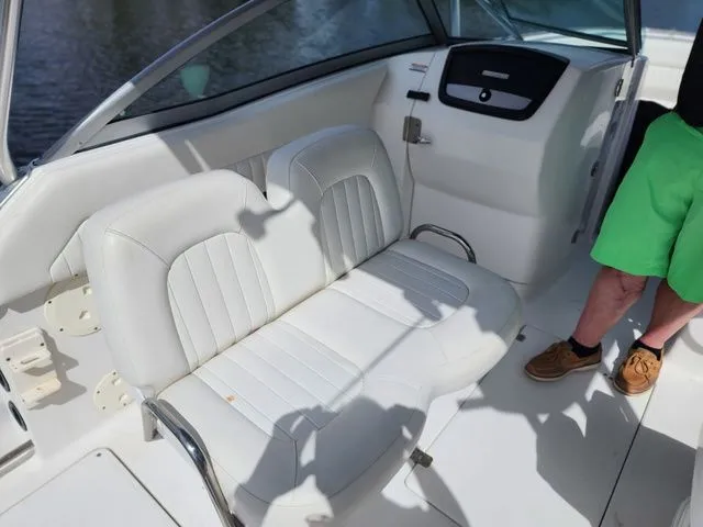 Slide: The Image of Robalo Dual Console R247 2012 - 7