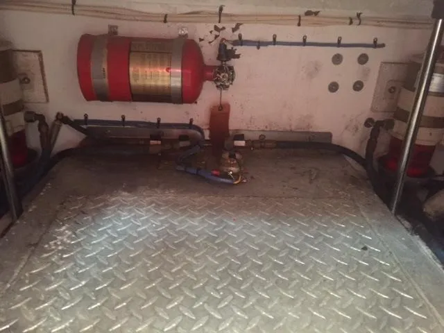 Slide: The Image of Interior of Island Packet Packet Craft Express 360, year 2002. - 48