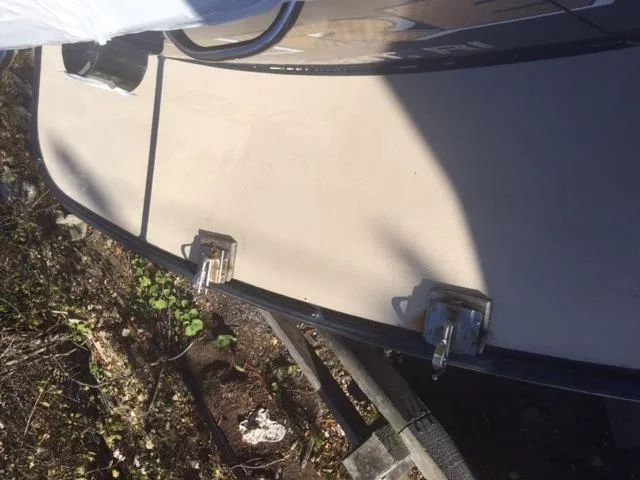 Slide: The Image of Island Packet Packet Craft Express 360 2002 - 51