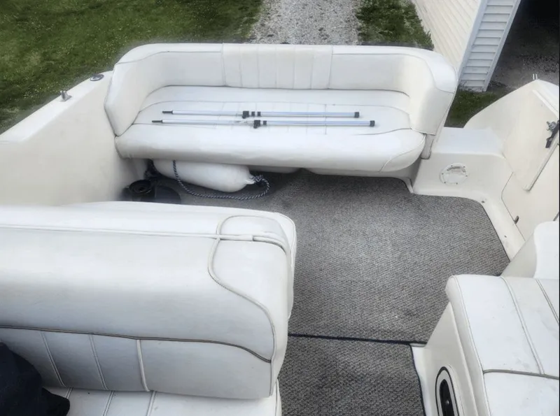 Slide: The Image of Sea Ray 240 Sundancer 1997 - 4