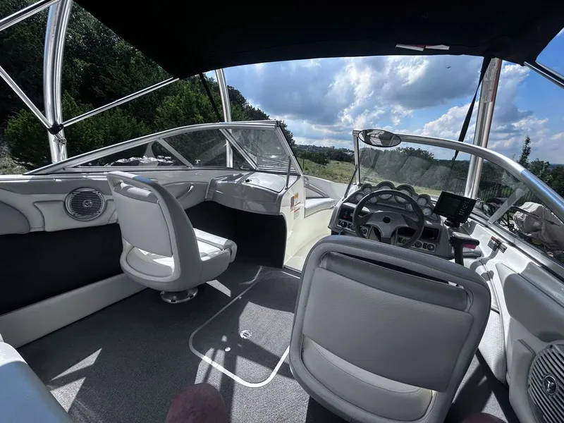 Slide: The Image of Bayliner 185 2011 - 4