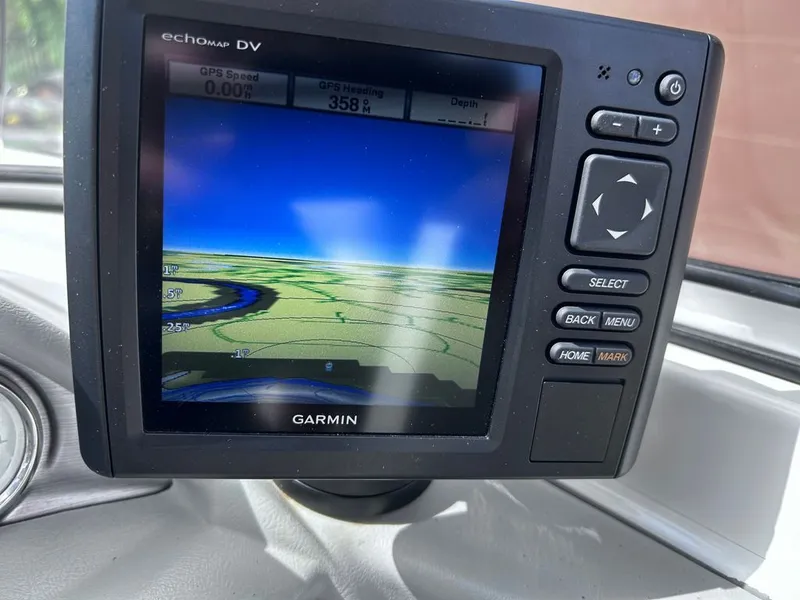 Slide: The Image of Bayliner 185 2011 - 5