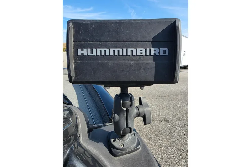 Slide: The Image of Humminbird fish finder on 2019 Tracker Pro Team 175 TXW boat. - 17