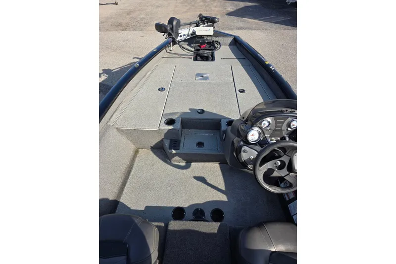 Slide: The Image of 2019 Tracker Pro Team 175 TXW boat interior with steering console and deck layout. - 7