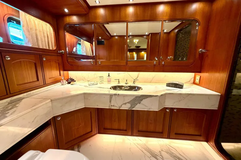 Slide: The Image of Luxurious bathroom with marble countertop in 1989 Moonen 85 Long Range Cruiser yacht. - 23