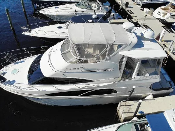 Slide: The Image of Carver Yachts 41 AFT CABIN MOTOR YACHT 2005 - 10