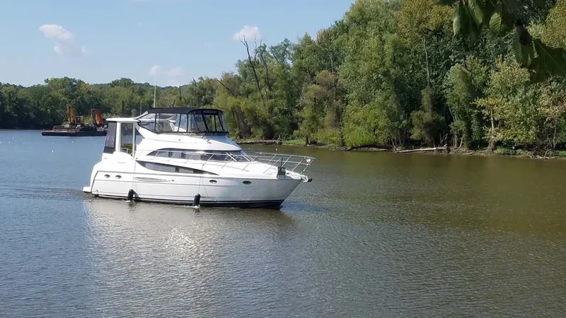 Slide: The Image of Meridian 408 Motoryacht 2004 - 0