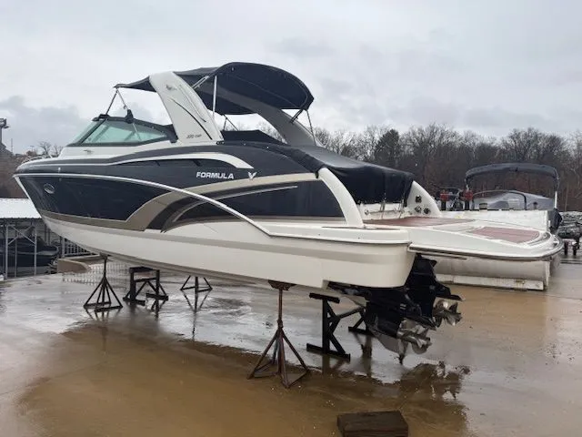 Slide: The Image of 2015 Formula 350 Crossover Bowrider on a dry dock. - 0