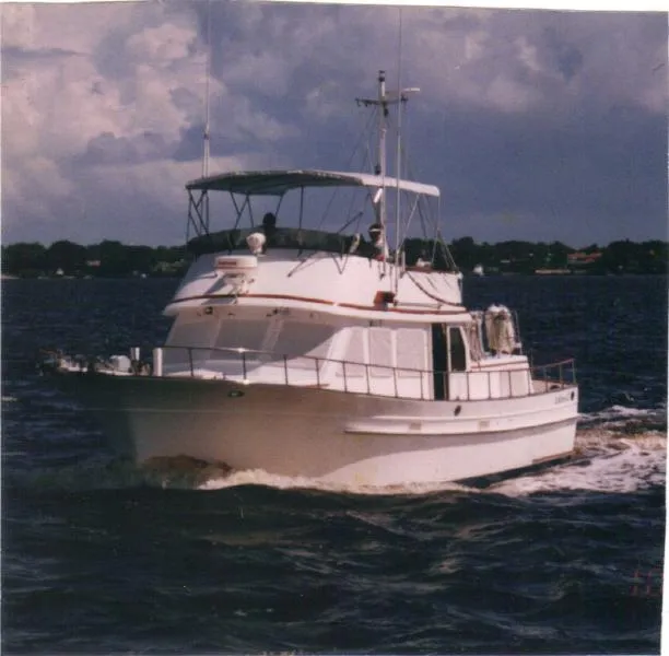 Slide: The Image of Albin Classic Trawler 1981 - 0