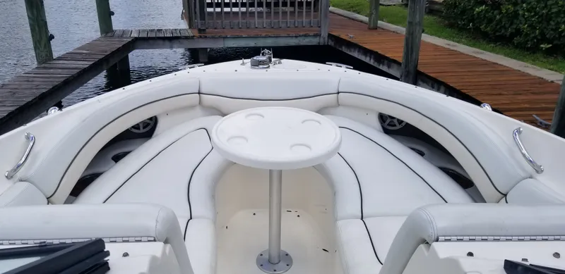 Slide: The Image of Sea Ray 290 SLX 2008 - 6