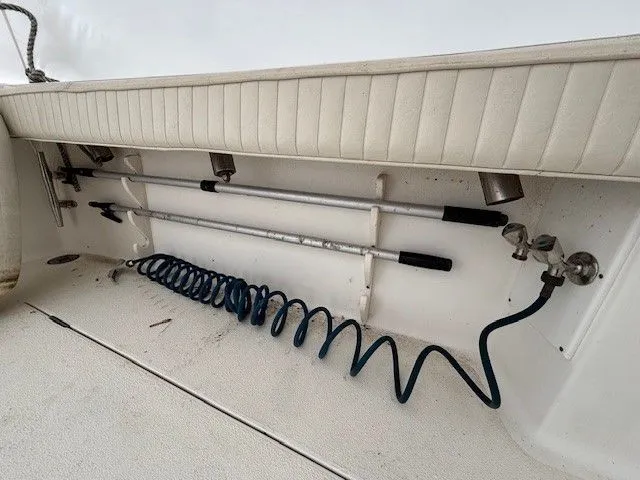 Slide: The Image of Henriques 35 Express 2000 - 11