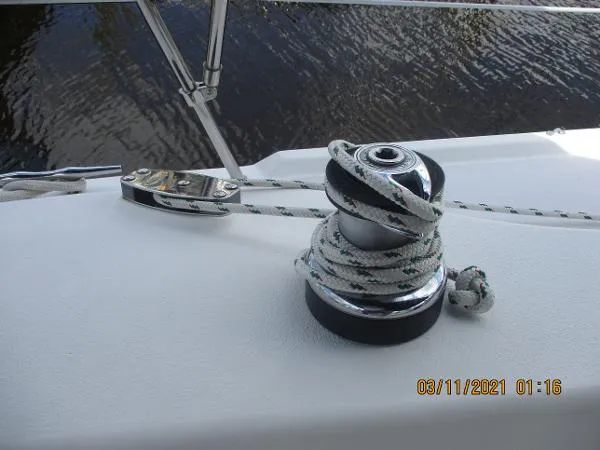 Slide: The Image of Catalina 350 MKI 2003 - 10