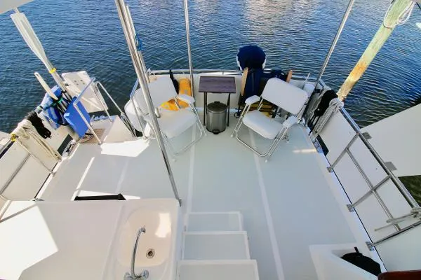 Slide: The Image of Heritage East 36 Sundeck Trawler 2000 - 6