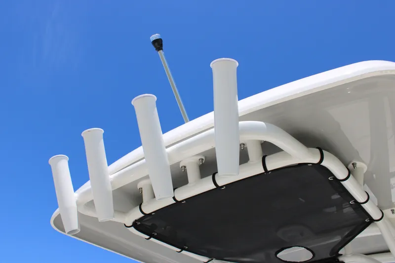 Slide: The Image of Boston Whaler 210 Montauk 2026 - 33