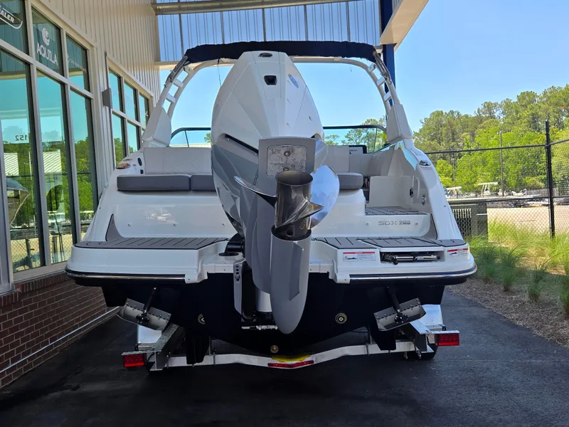 Slide: The Image of Sea Ray SDX 250 Outboard 2026 - 1