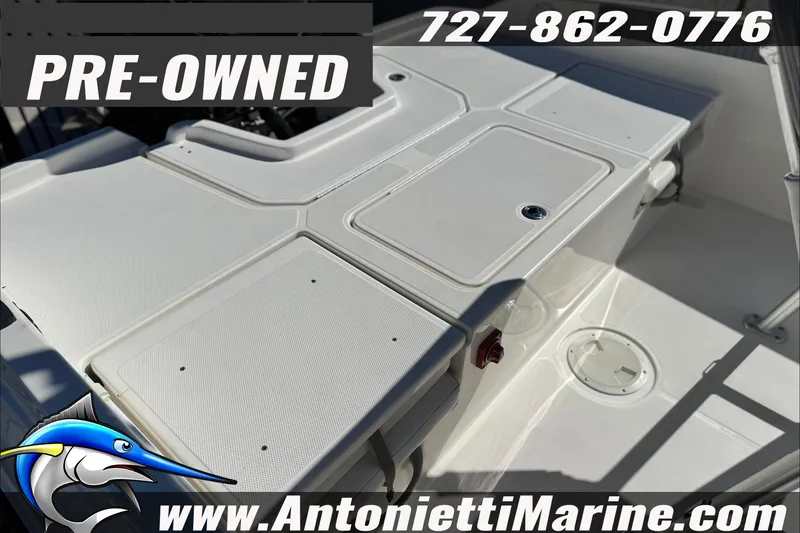 Slide: The Image of Pre-owned 2021 Bayliner Trophy T21Bay boat deck, contact Antonietti Marine for details. - 18