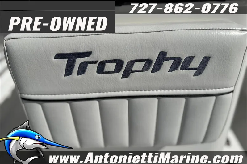 Slide: The Image of Pre-owned 2021 Bayliner Trophy T21Bay boat seat with logo, Antonietti Marine contact details. - 25