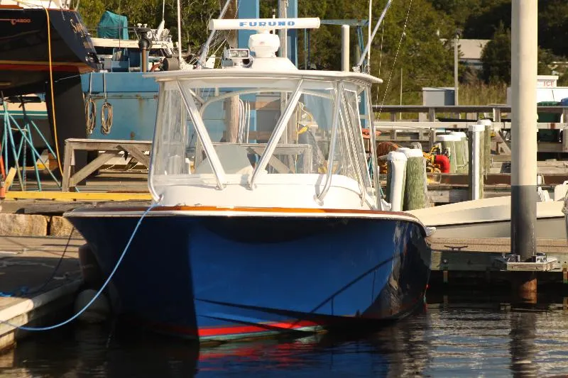 Slide: The Image of L&H 33 Sportfisherman Walkaround 2007 - 0