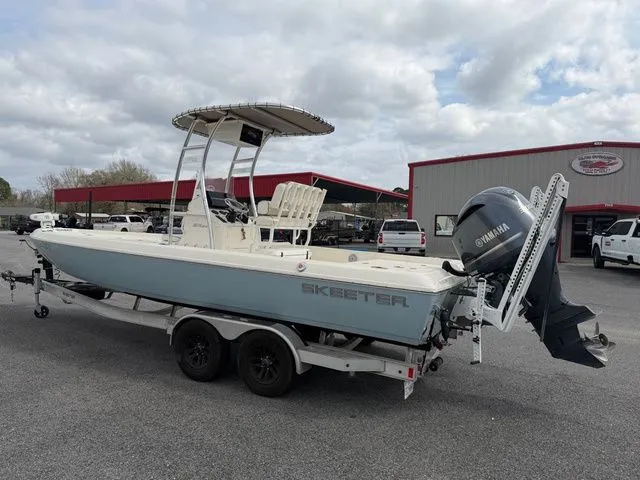 Slide: The Image of Skeeter SX 240 2021 - 3