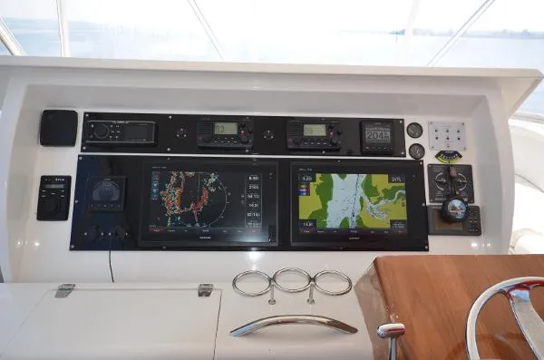 Slide: The Image of Buddy Davis 58 Sportfisherman 2004 - 11
