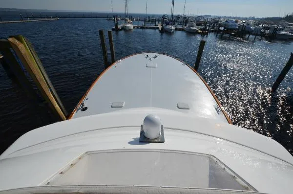 Slide: The Image of Buddy Davis 58 Sportfisherman 2004 - 5