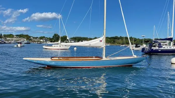 Slide: The Image of C.W. Hood 32 Daysailer 2019 - 4