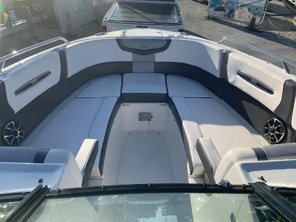 Slide: The Image of Chaparral 287SSX 2018 - 4
