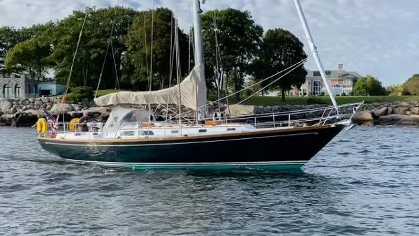 Slide: The Image of Hinckley Yachts Sou'wester 42 Sloop 1984 - 1