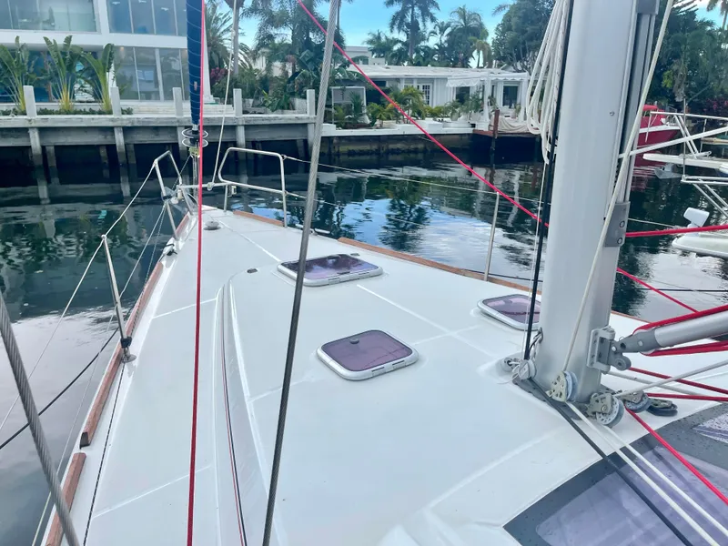 Slide: The Image of Deck of 2009 Beneteau Oceanis 43 yacht in harbor. - 13