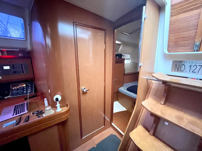 Slide: The Image of Beneteau Oceanis 43 2009 - 71