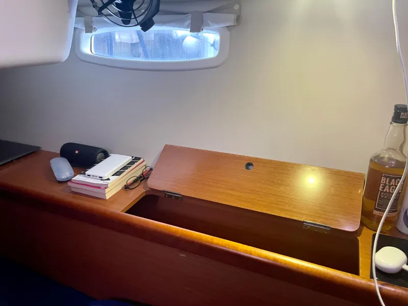 Slide: The Image of Beneteau Oceanis 43 2009 - 76