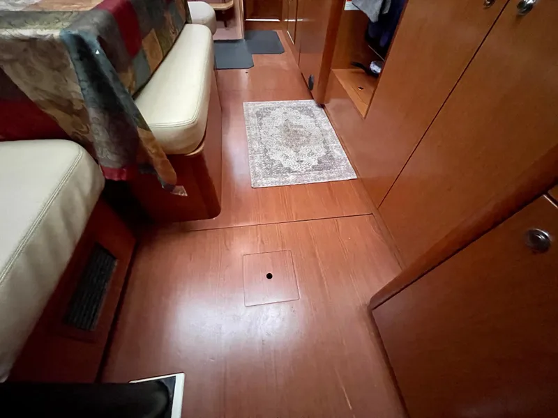 Slide: The Image of Beneteau Oceanis 43 2009 - 81