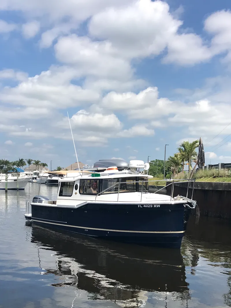 Slide: The Image of Ranger Tug R27 LUXURY EDITION 2019 - 1