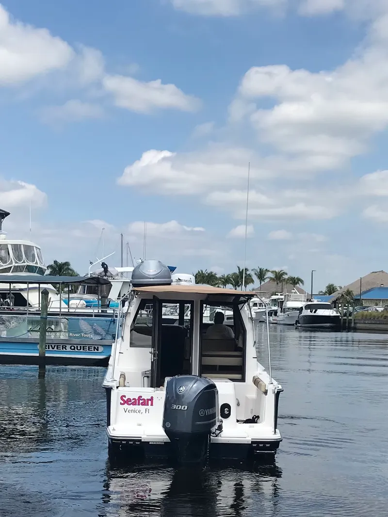 Slide: The Image of Ranger Tug R27 LUXURY EDITION 2019 - 6