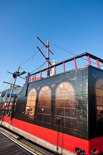 Slide: The Image of Custom Pirate Ship 2005 - 1