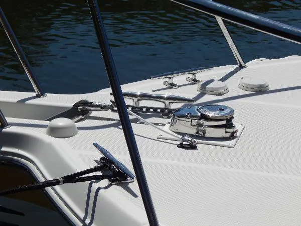 Slide: The Image of Wellcraft 29 COASTAL 2005 - 5