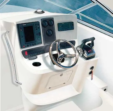 Slide: The Image of Boston Whaler 305 Conquest 2004 - 2