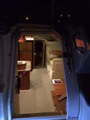 Slide: The Image of Cruisers 4450 Express Motoryacht 2001 - 4