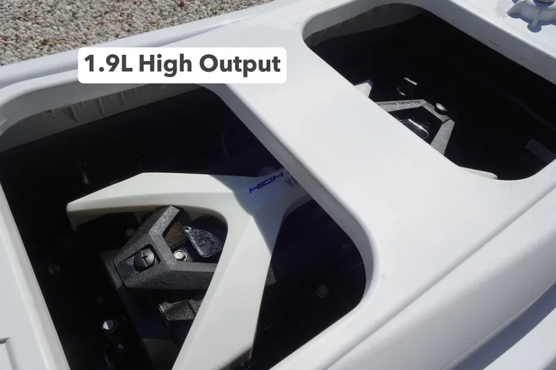 Slide: The Image of 2024 Yamaha WaveRunner VX Cruiser engine with 1.9L high output feature. - 9