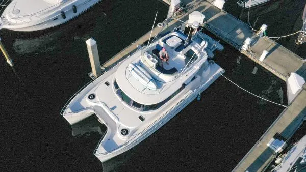 Slide: The Image of Fountaine Pajot Maryland 37 2002 - 5