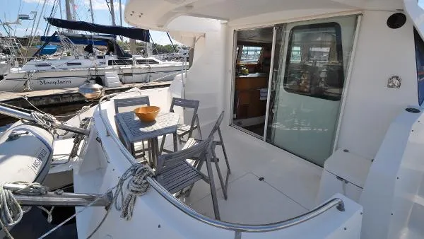 Slide: The Image of Fountaine Pajot Maryland 37 2002 - 9