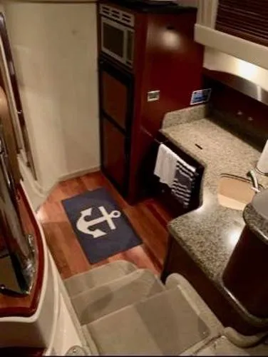 Slide: The Image of Sea Ray 44 Sedan Bridge 2006 - 11