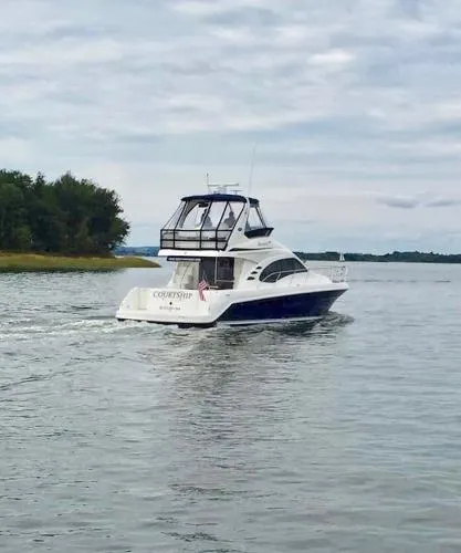 Slide: The Image of Sea Ray 44 Sedan Bridge 2006 - 3