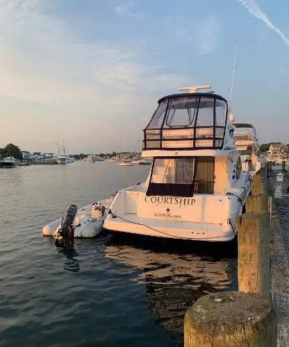 Slide: The Image of Sea Ray 44 Sedan Bridge 2006 - 5
