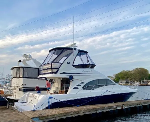 Slide: The Image of Sea Ray 44 Sedan Bridge 2006 - 6