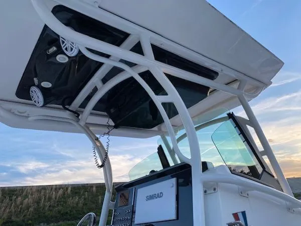 Slide: The Image of Scarab 302 Sport Center Console 2017 - 2