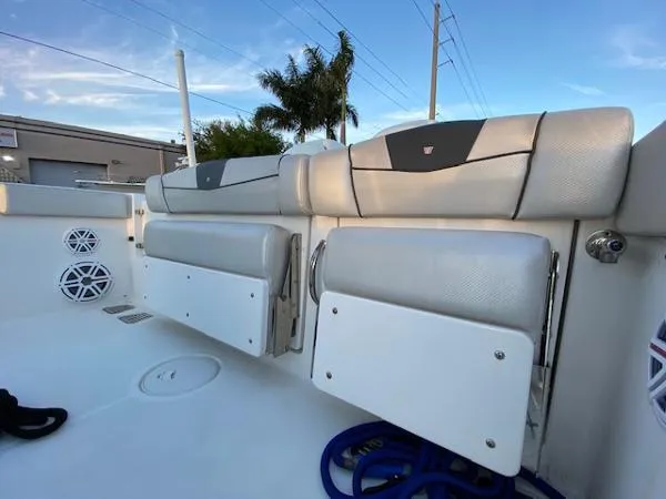 Slide: The Image of Scarab 302 Sport Center Console 2017 - 4